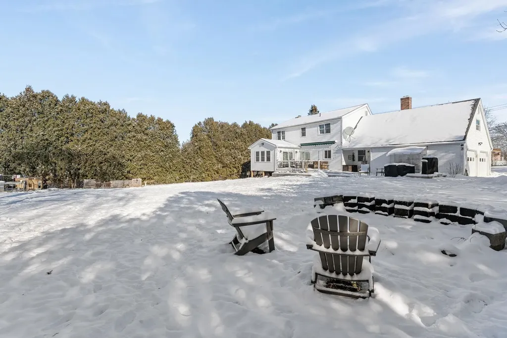 909 Dorset Street South Burlington VT 05403