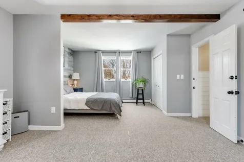 909 Dorset Street South Burlington VT 05403