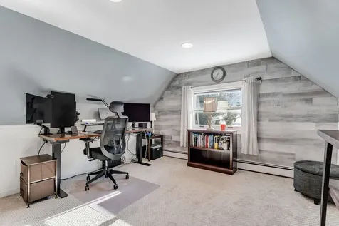 909 Dorset Street South Burlington VT 05403