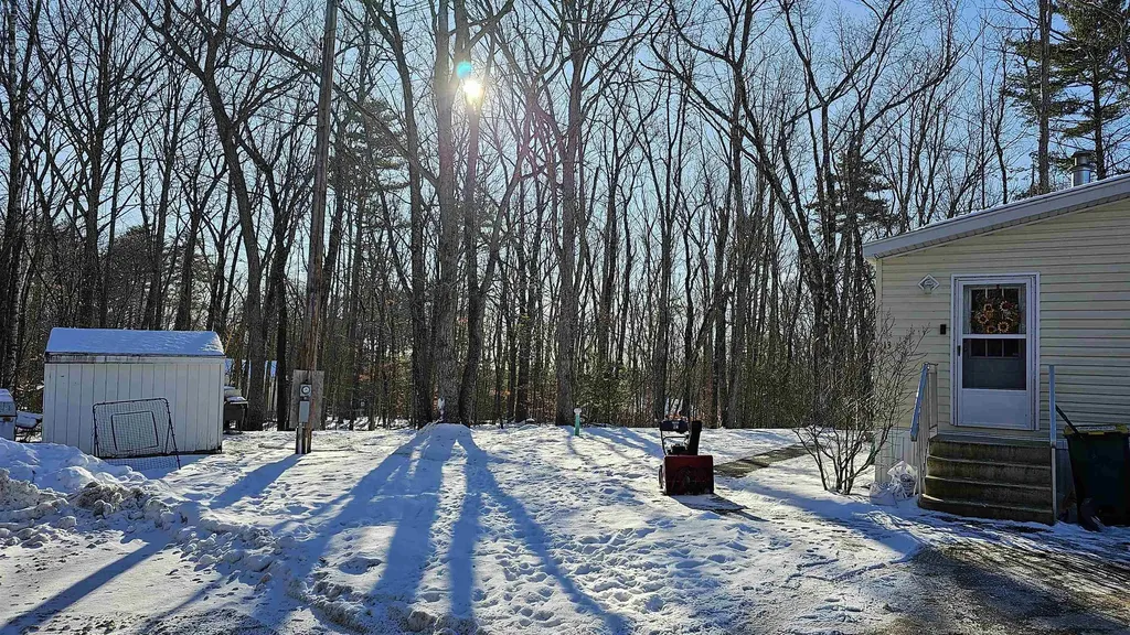 13 Atwood Street Rochester NH 03867