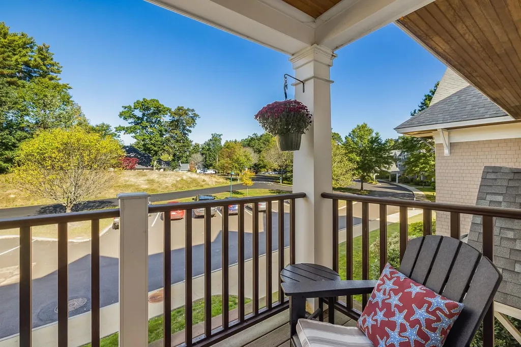 100 Shepards Cove Road Kittery ME 03904