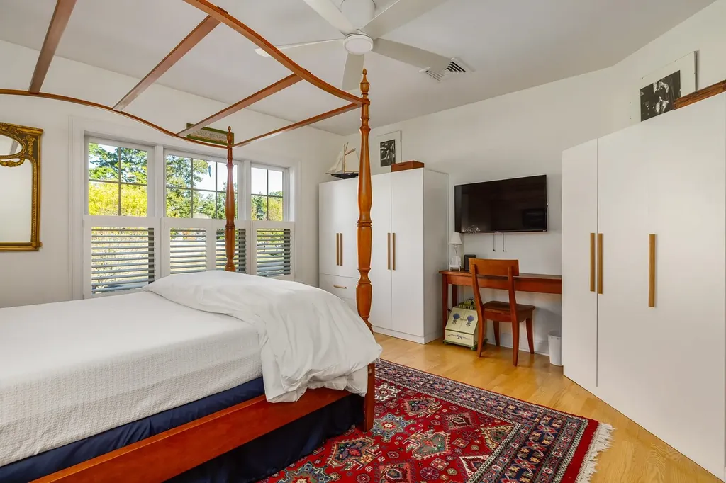 100 Shepards Cove Road Kittery ME 03904