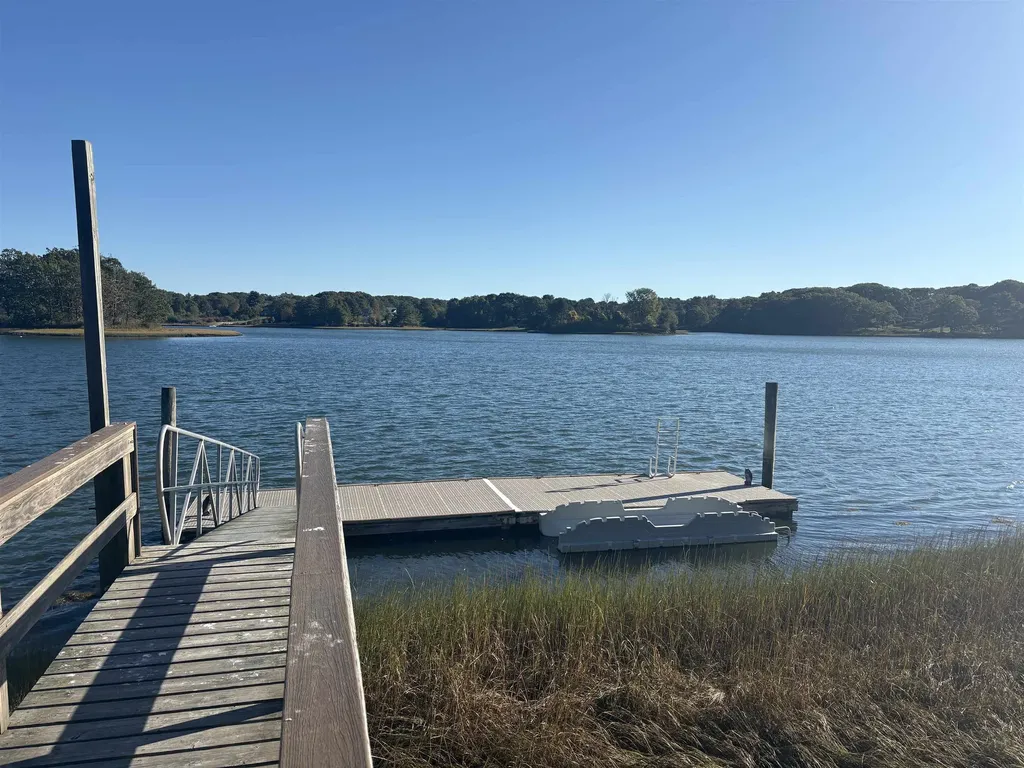 100 Shepards Cove Road Kittery ME 03904