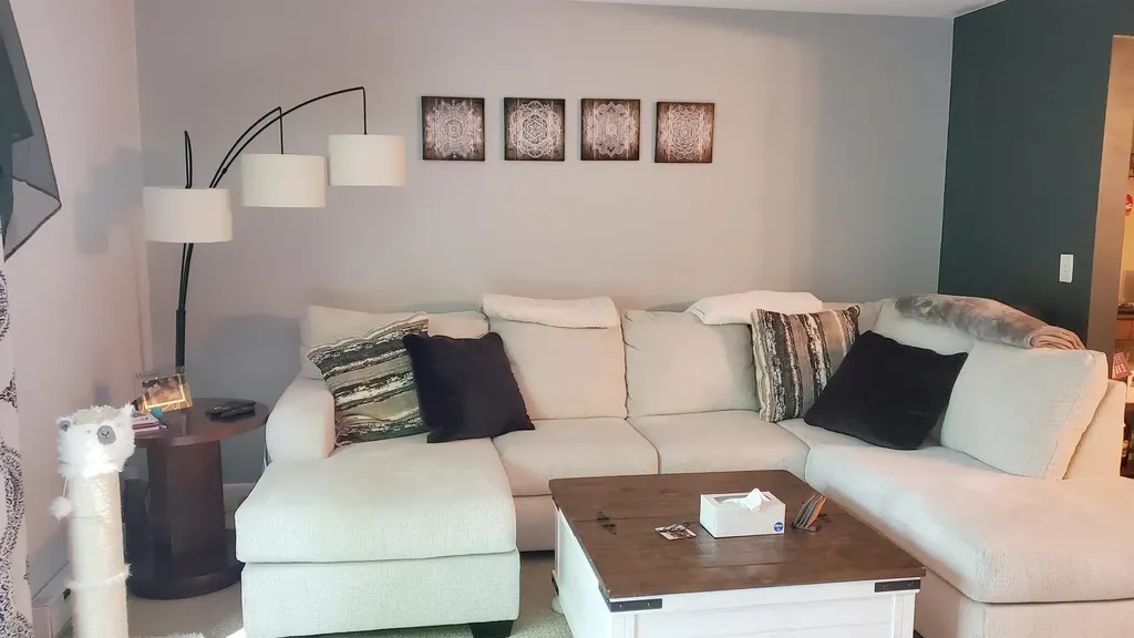 10 Chelsea Circle South Burlington VT 05403