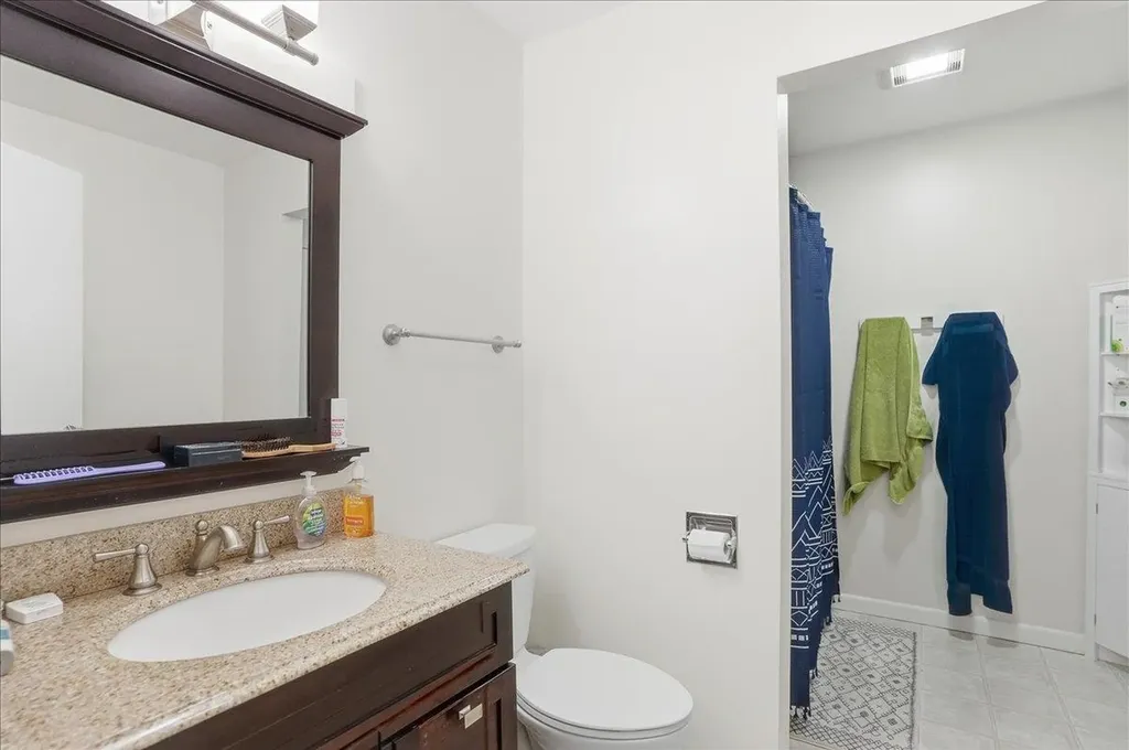 10 Chelsea Circle South Burlington VT 05403