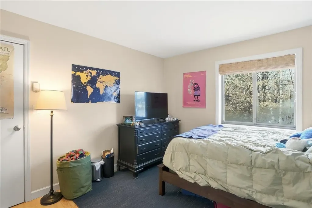 10 Chelsea Circle South Burlington VT 05403