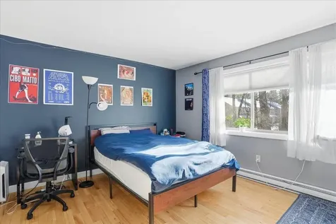 10 Chelsea Circle South Burlington VT 05403