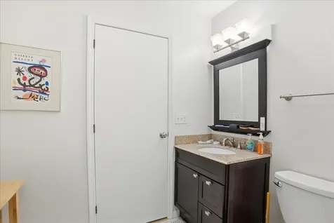 10 Chelsea Circle South Burlington VT 05403