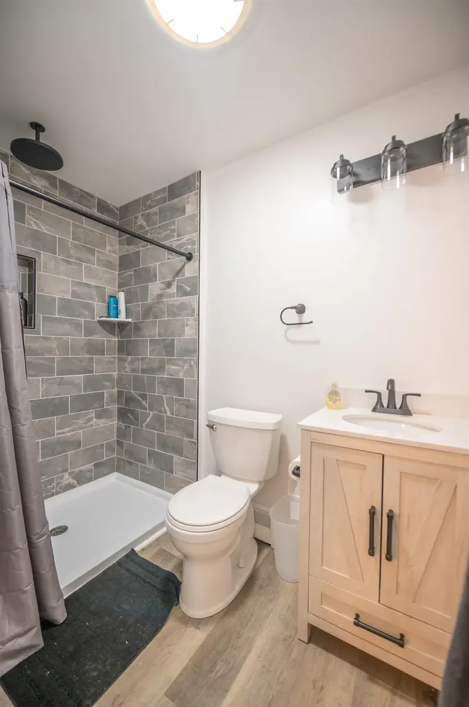 28 Lightning Ledge Way Wilmington VT 05363