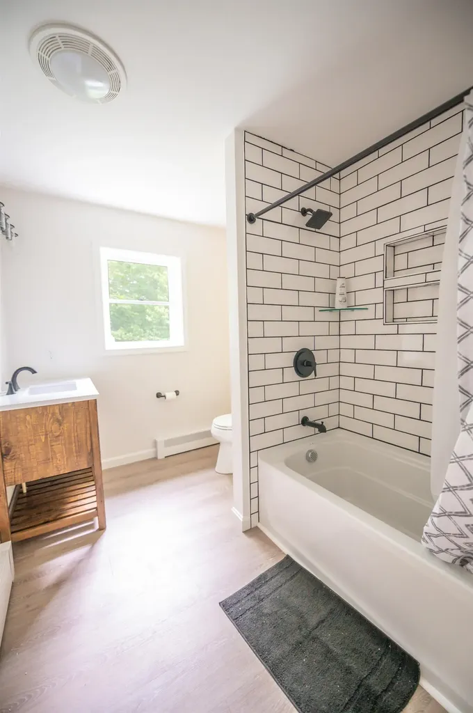 28 Lightning Ledge Way Wilmington VT 05363