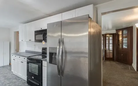 44 Base Hill Road Keene NH 03431