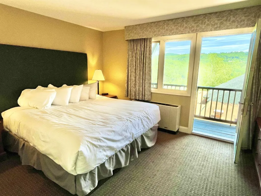 222 Q1, 89 Grand Summit Way Dover VT 05356