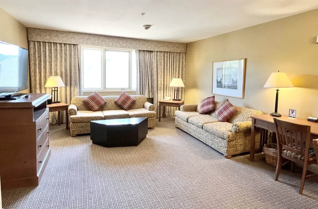 222 Q1, 89 Grand Summit Way Dover VT 05356