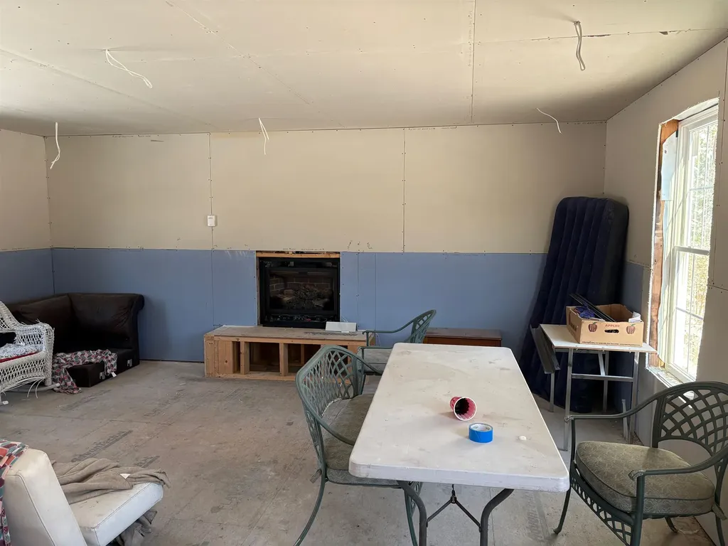 40 Fenton Road Chester VT 05143