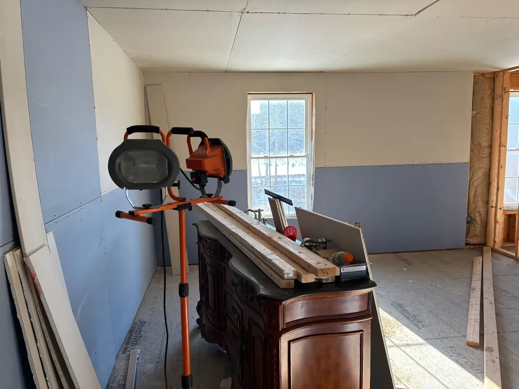 40 Fenton Road Chester VT 05143