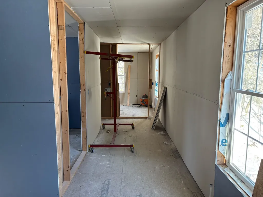 40 Fenton Road Chester VT 05143