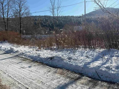 40 Fenton Road Chester VT 05143