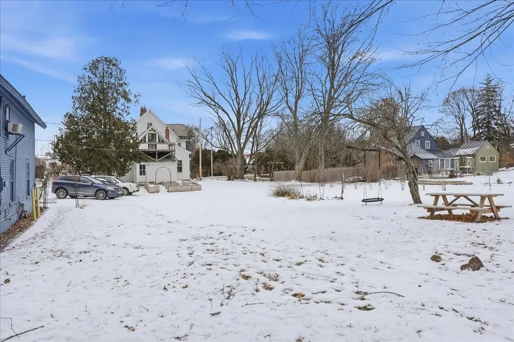 161 Harbor Road Shelburne VT 05482