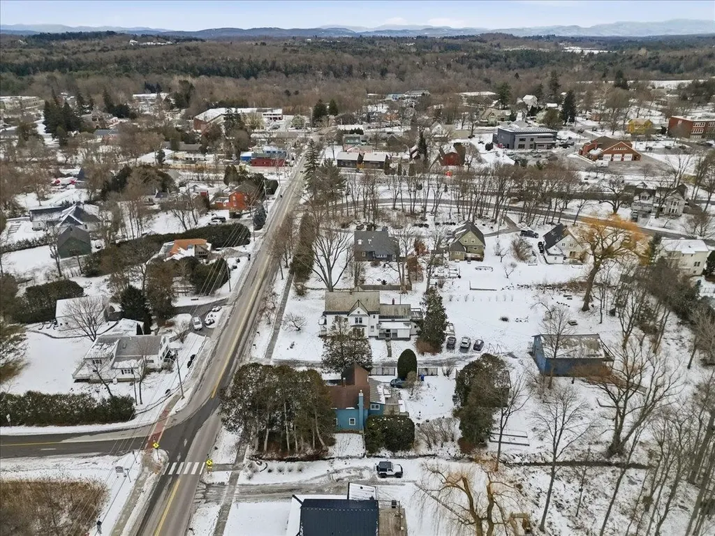 161 Harbor Road Shelburne VT 05482