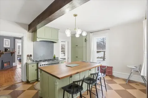 161 Harbor Road Shelburne VT 05482