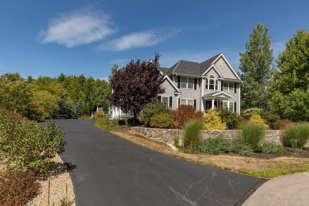 32 Olive Meadow Lane Dover NH 03820