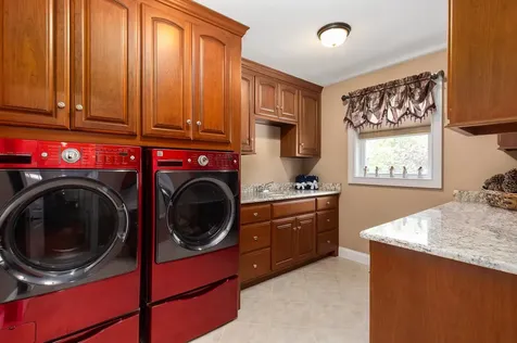 32 Olive Meadow Lane Dover NH 03820