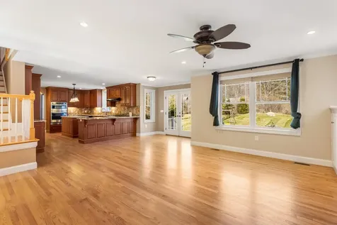 32 Olive Meadow Lane Dover NH 03820