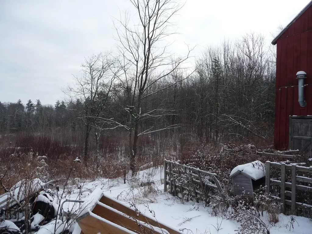 433 North Road Deering NH 03244