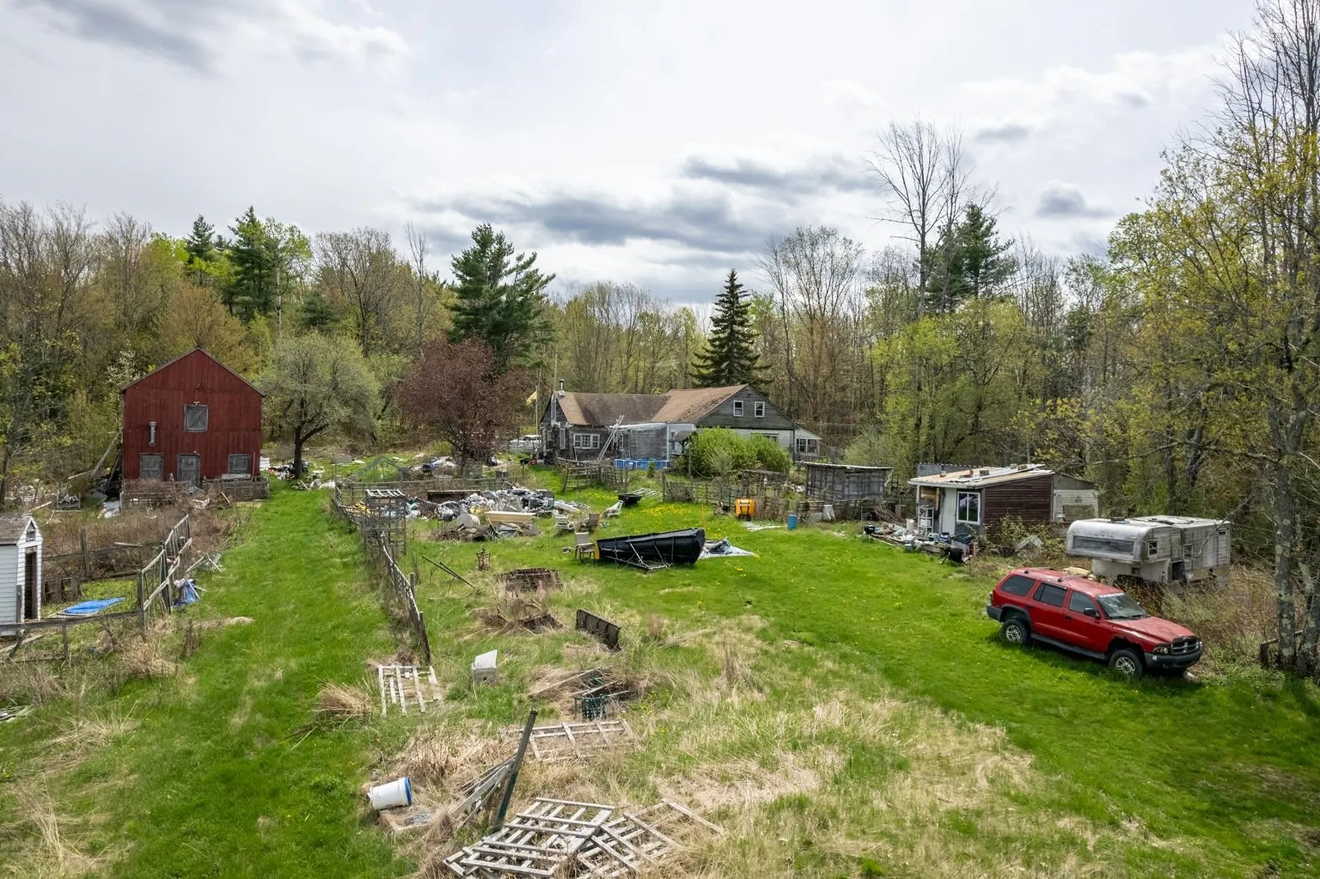 433 North Road Deering NH 03244