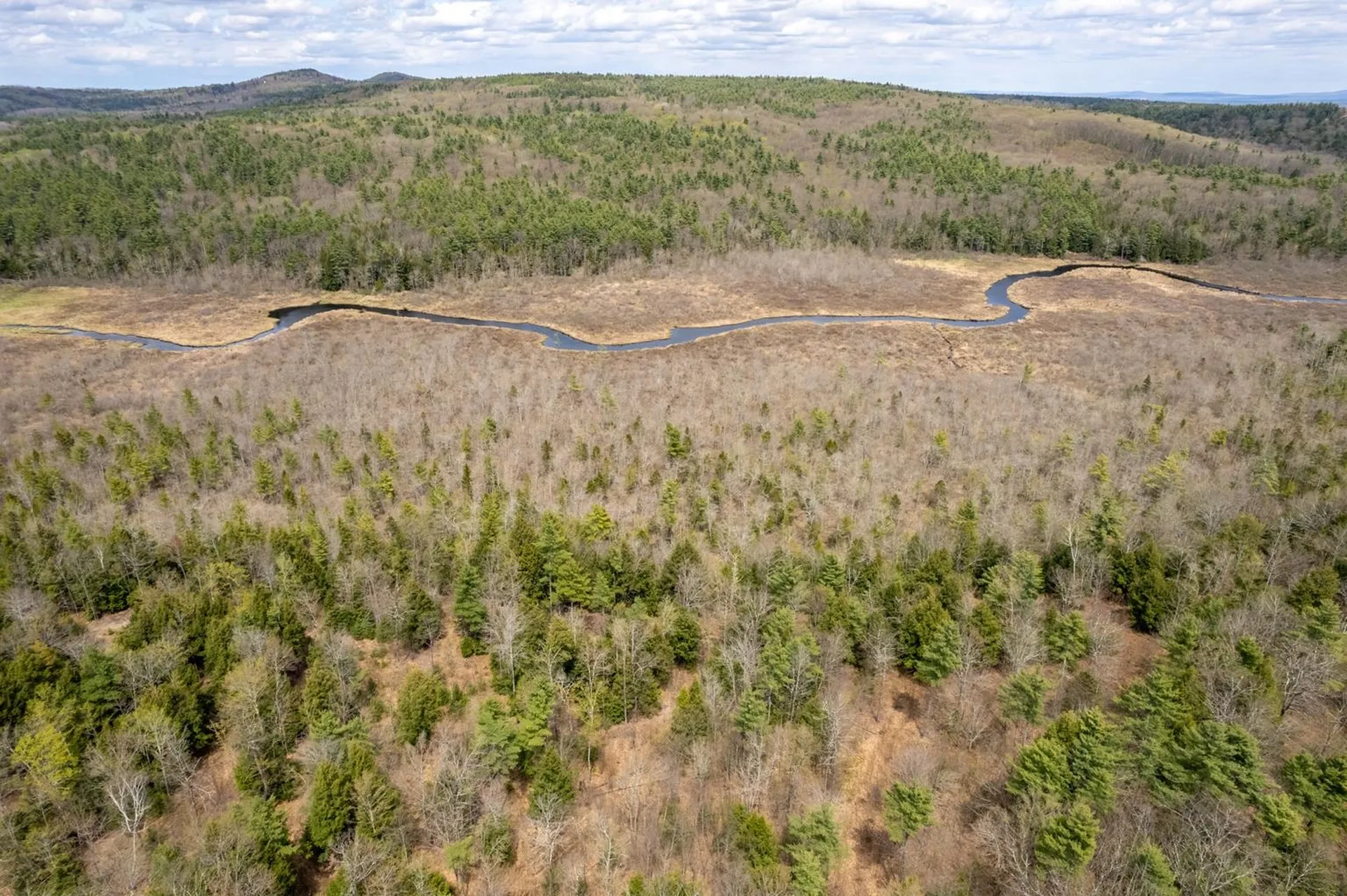433 North Road Deering NH 03244