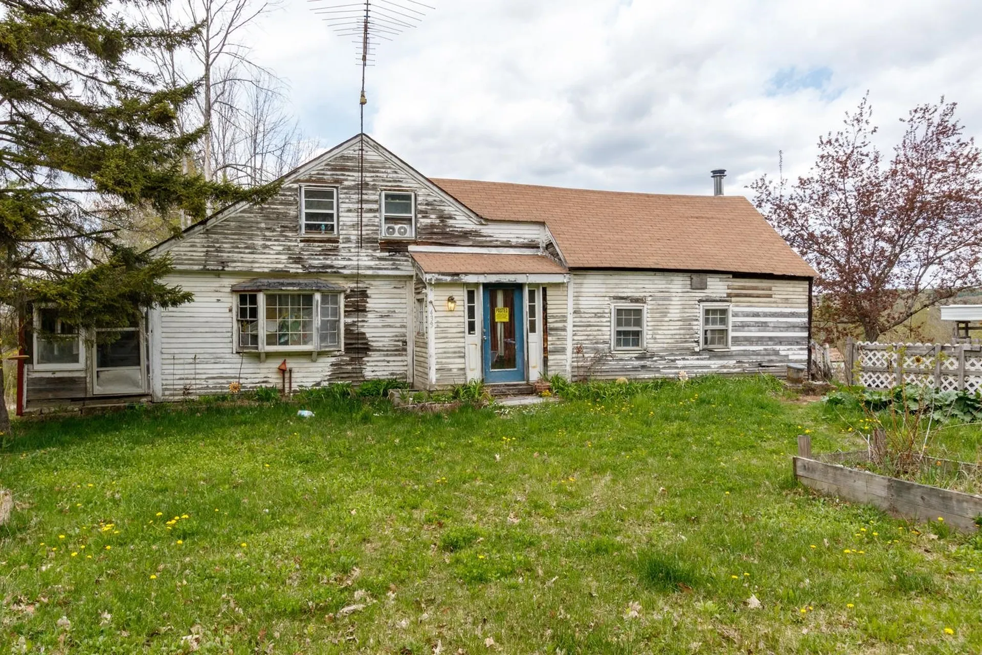 433 North Road Deering NH 03244