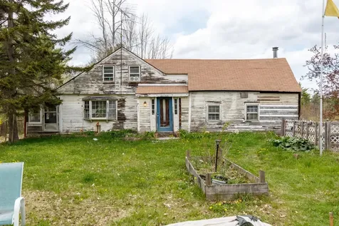 433 North Road Deering NH 03244