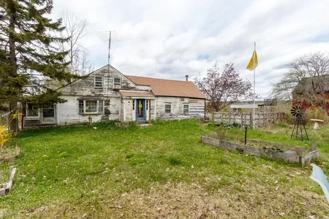 433 North Road Deering NH 03244