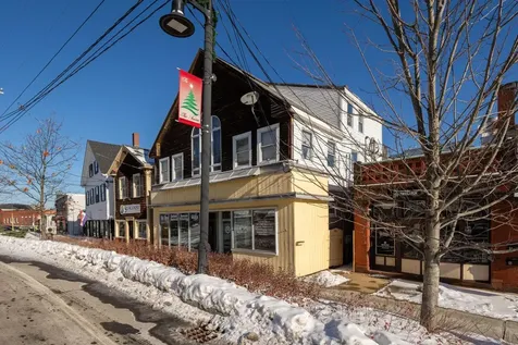 90 Market Street Somersworth NH 03878