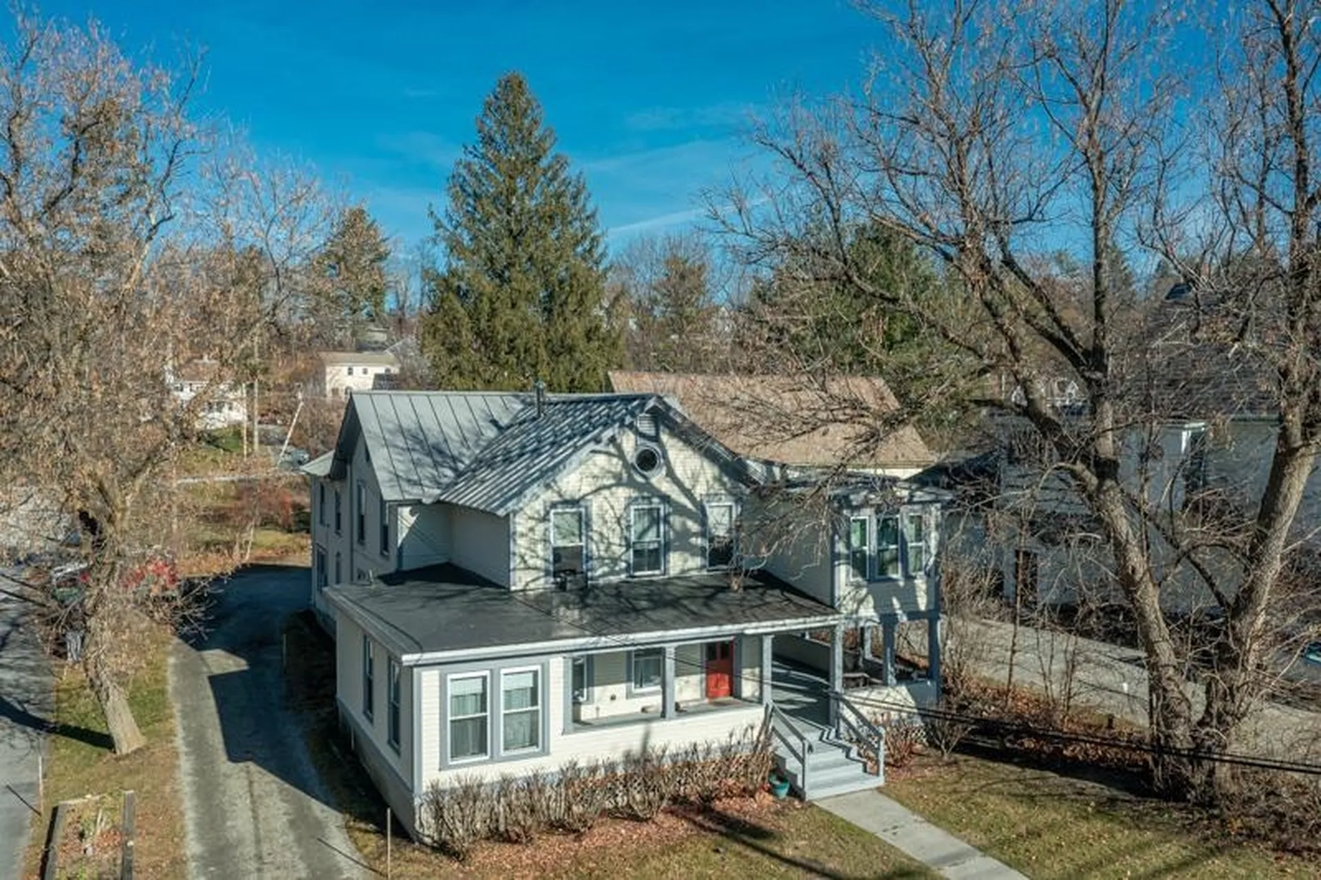 105 Elm Street Manchester VT 05255