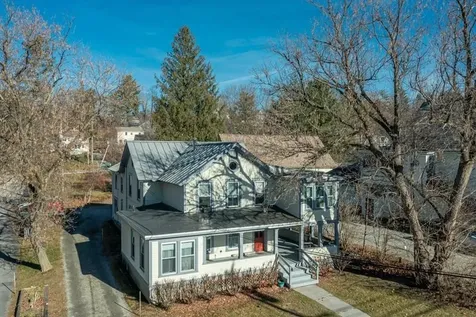 105 Elm Street Manchester VT 05255