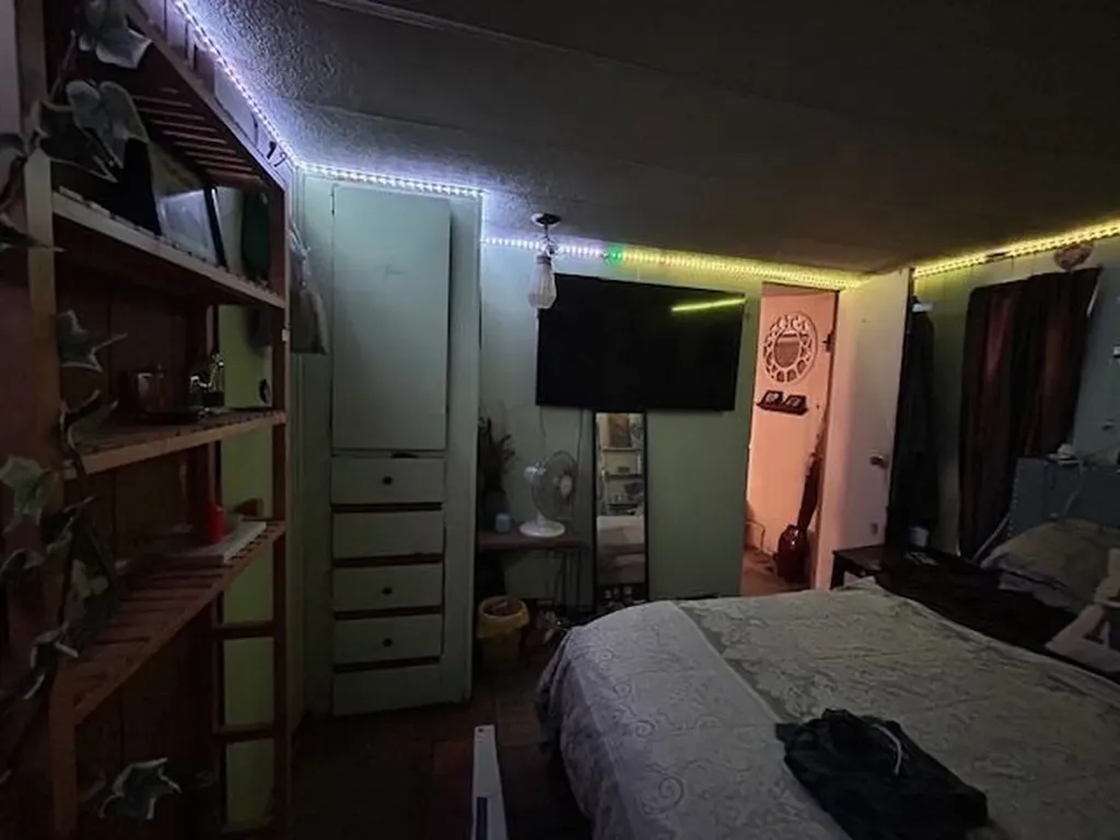 4 Dow Street Exeter NH 03833