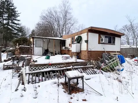 4 Dow Street Exeter NH 03833