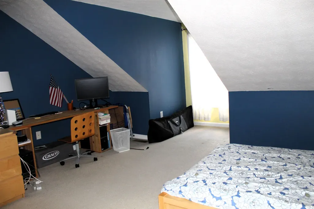 38 Georgetown Drive Nashua NH 03062