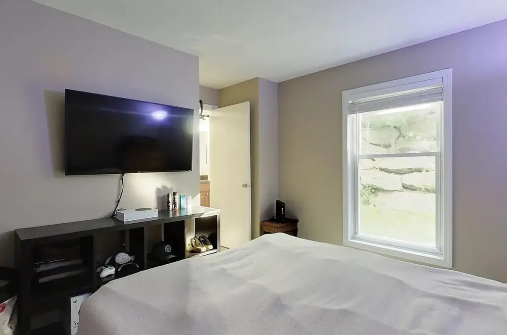 106 Eastern Avenue Manchester NH 03104