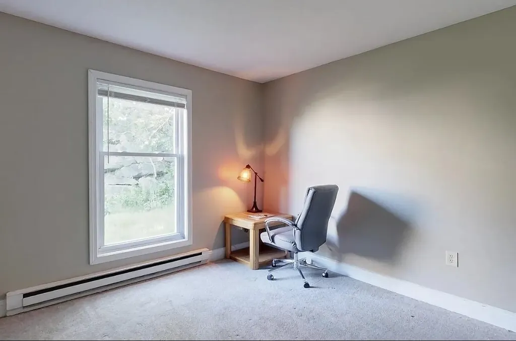 106 Eastern Avenue Manchester NH 03104