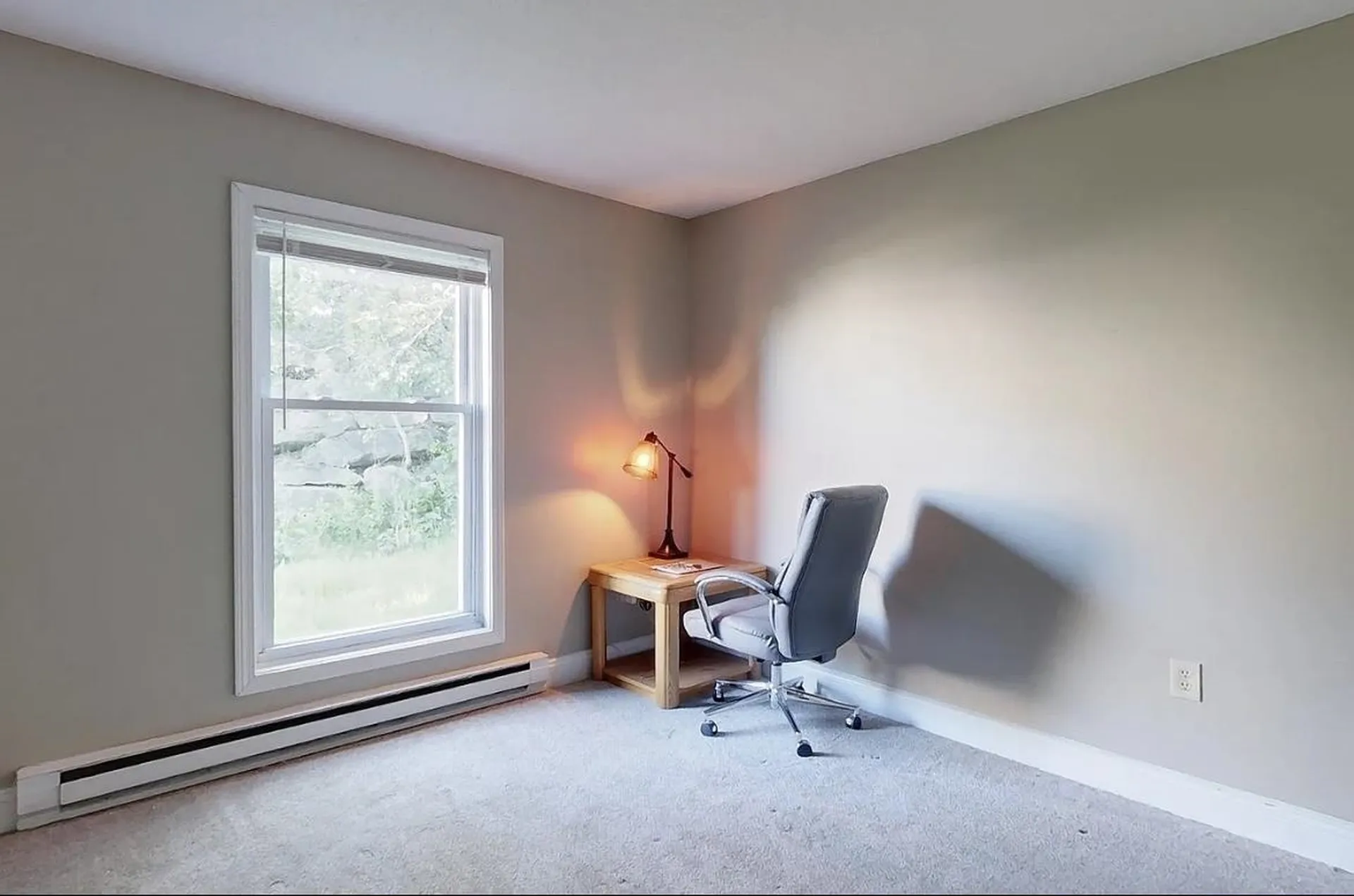 106 Eastern Avenue Manchester NH 03104