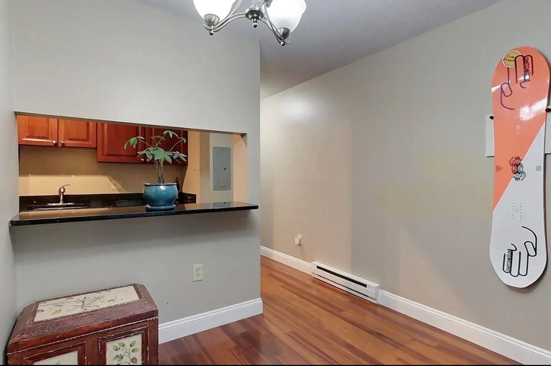 106 Eastern Avenue Manchester NH 03104