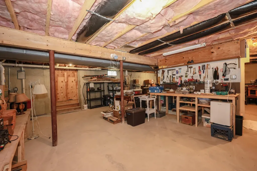 7 Fairway Drive Franklin NH 03235