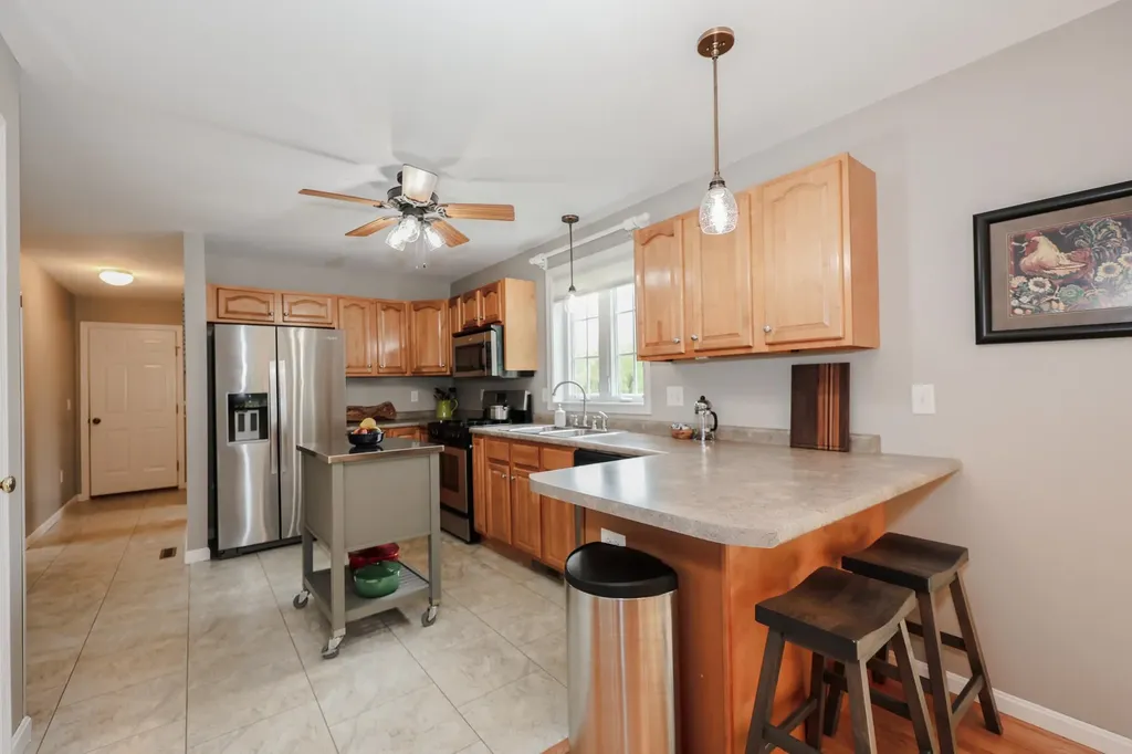 7 Fairway Drive Franklin NH 03235