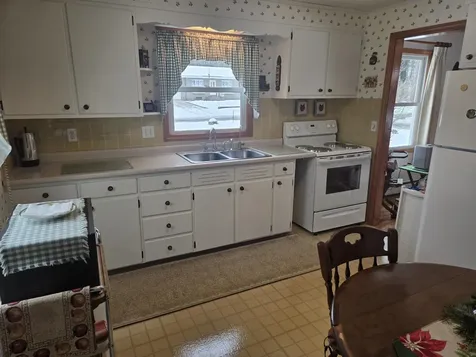 100 Woodland Avenue Keene NH 03431