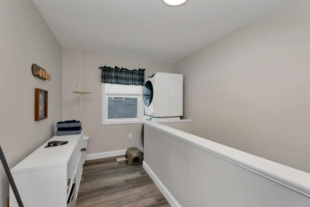 6 Winnisquam Shore Tilton NH 03276