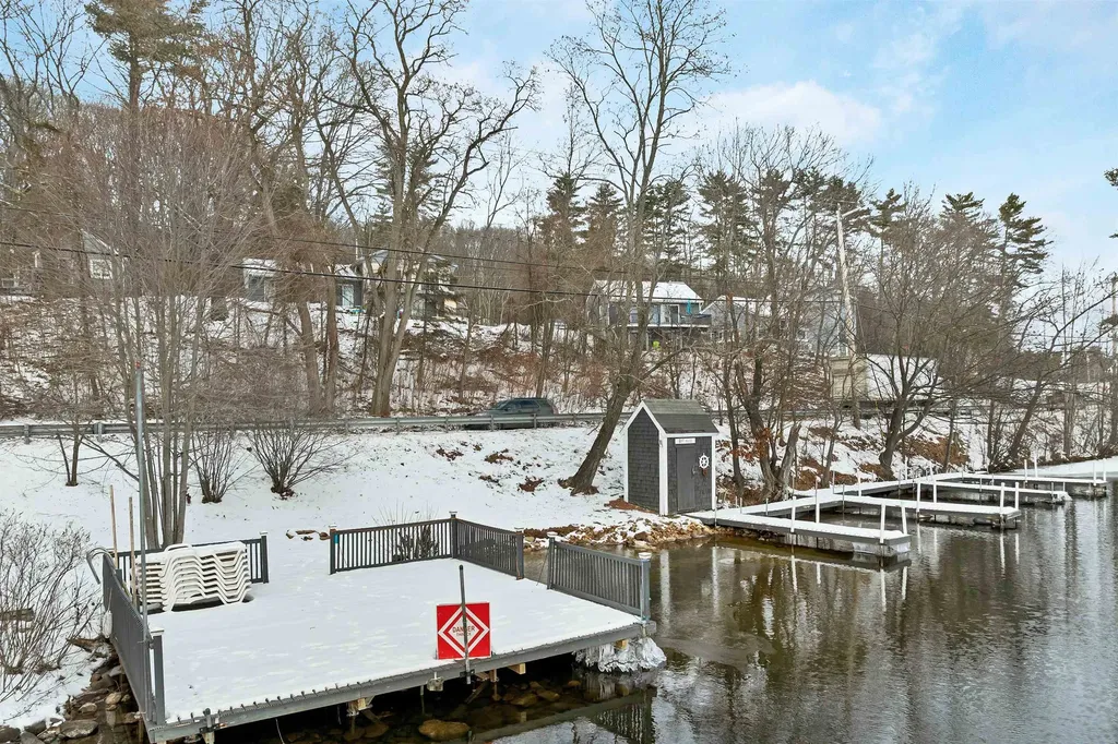 6 Winnisquam Shore Tilton NH 03276