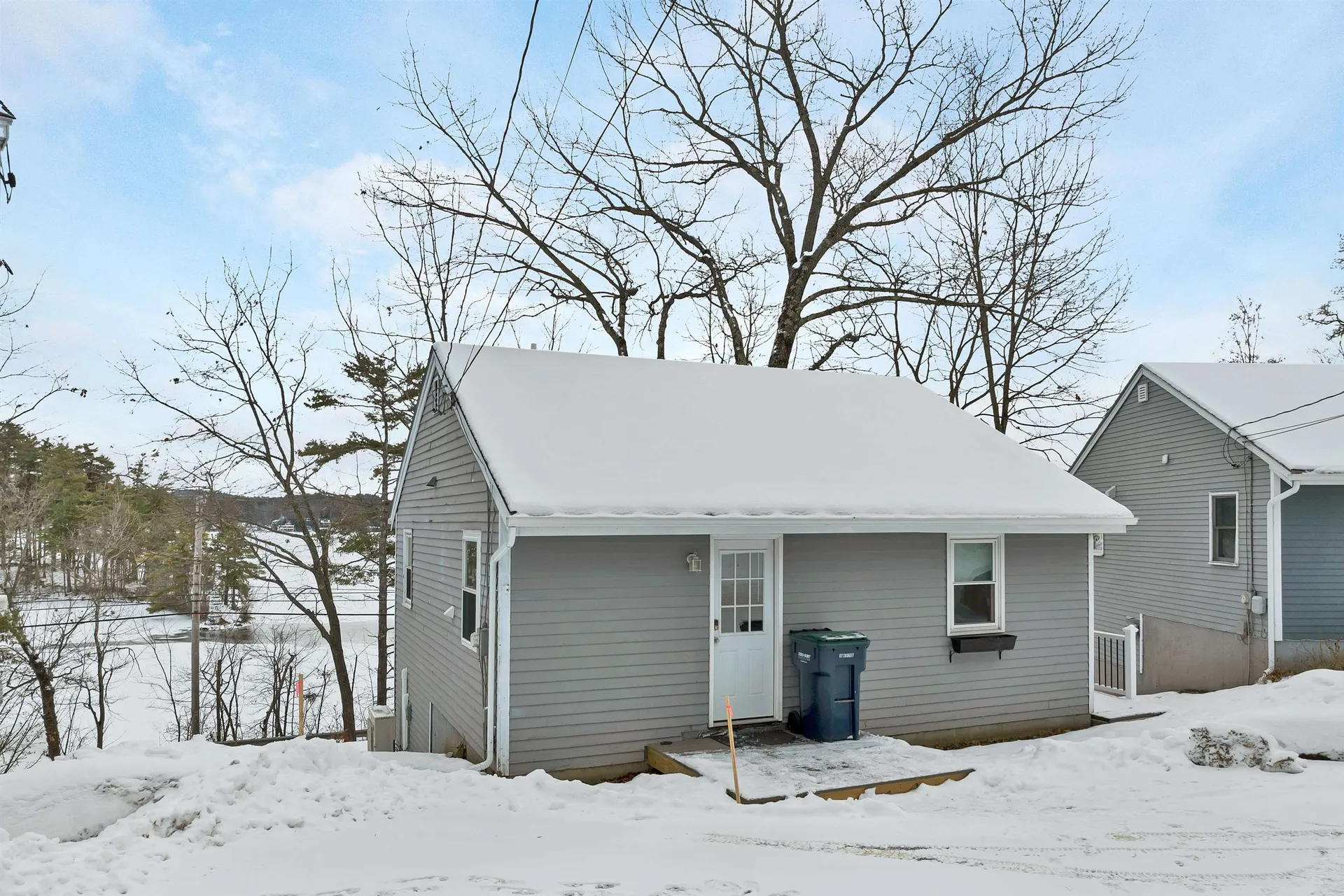 6 Winnisquam Shore Tilton NH 03276