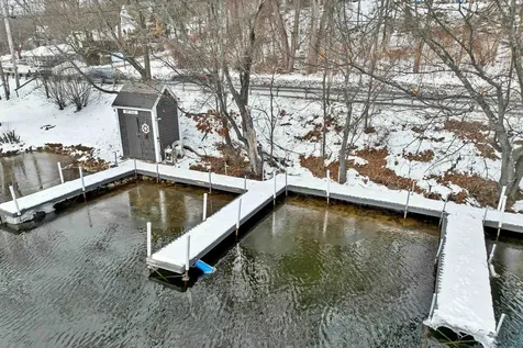 6 Winnisquam Shore Tilton NH 03276